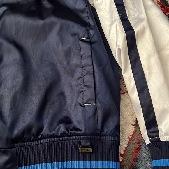 Chargers jacket! Xl - Picture 12 of 15